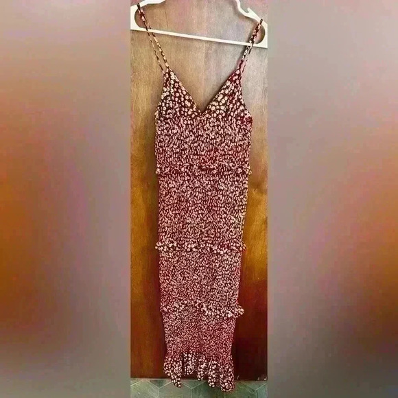 Women’s Long Floral Elastic Maxi Dress - Picture 2 of 5